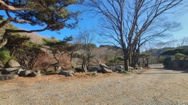 연화산장