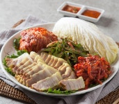 야다보쌈족발