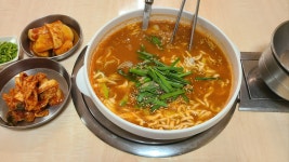 비오네손칼국수