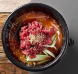 뭉티기가 육회한날