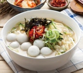 황기순의손칼국수&왕돈까스 안성공도점