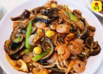 중화명가황궁 해물왕짬뽕