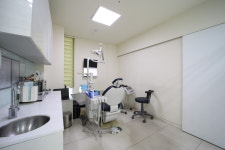 느낌이있는필치과의원