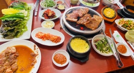 돼지마을숯불구이