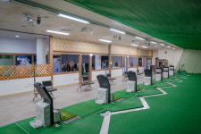 뉴비치스크린골프연습장