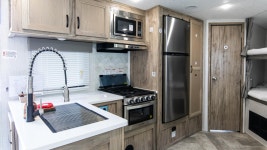 드위트리 풀빌라펜션&카라반가든