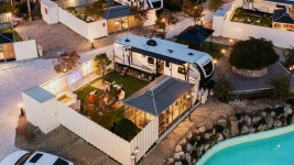 드위트리 풀빌라펜션&카라반가든