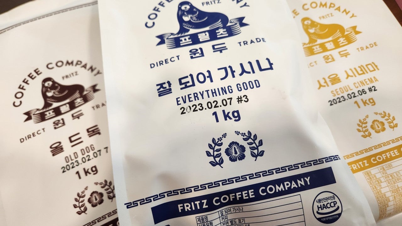 단발머리언니카페