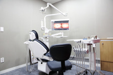 큰뿌리치과의원