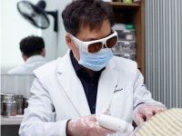 CNP차앤박피부과의원 부천점