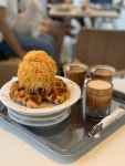 밤리단길 카페 피크커피 일산본점