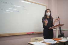 압구정국어논술전문학원