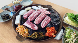 왕뚜껑 생삼겹살