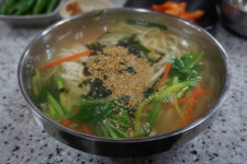 엄마칼국수