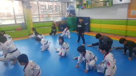 송우충효태권도장