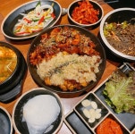 더맛있는족발보쌈 보정점