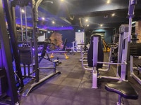 24시 헬스 휴먼짐