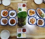 연잎가마솥왕족발