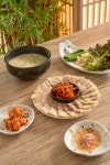 엄마의돼지국밥