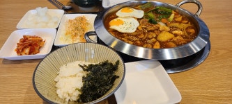 토닥토닭 국물찜닭,닭도리탕 현풍테크노폴리스 본점