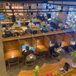 커피랑도서관 강릉유천점