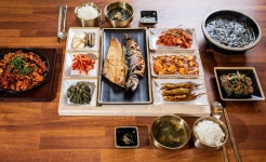 부산에뜬고등어 사상점