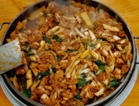 토박이철판춘천닭갈비