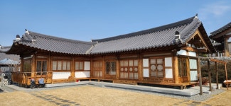 옛살비한옥민박