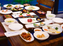 육간명가