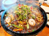 가지산돌짜장
