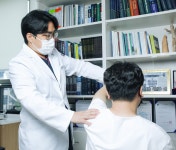 반듯한정형외과의원 수원점