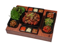 귀한족발 목3동점