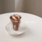 밤리단길 카페 피크커피 일산본점