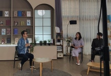 칼리지헤어메이크업미용실