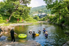 황실펜션 커플&가족&단체&리조트근처&계곡&스키장