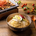 밀면의 법칙 어진점