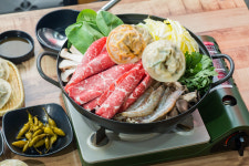 오미오미 수제만두전골&칡냉면 소노벨 본점