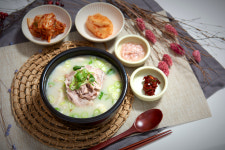 스튜디오 에그셔터