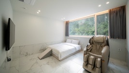 쉬오트애견풀빌라