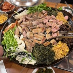교동솥뚜껑삼겹살 동해점