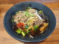 용타이키친