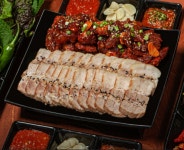 귀한족발 수원인계점