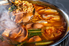 통큰양푼이찌개전문 본점