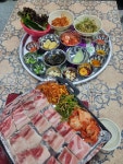 욱이네식당 포항문덕점