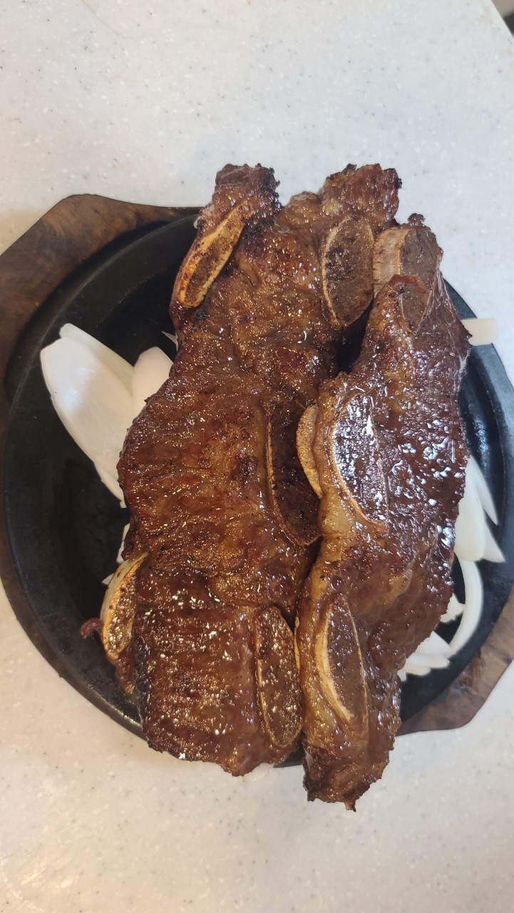 본가석갈비 중앙탑