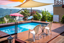 산꼭대기올라가펜션