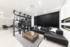 옳은손성형외과의원