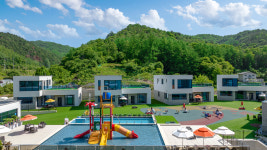 로로키즈풀빌라리조트