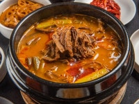 충성식탁