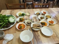 강촌돌솥쌈밥